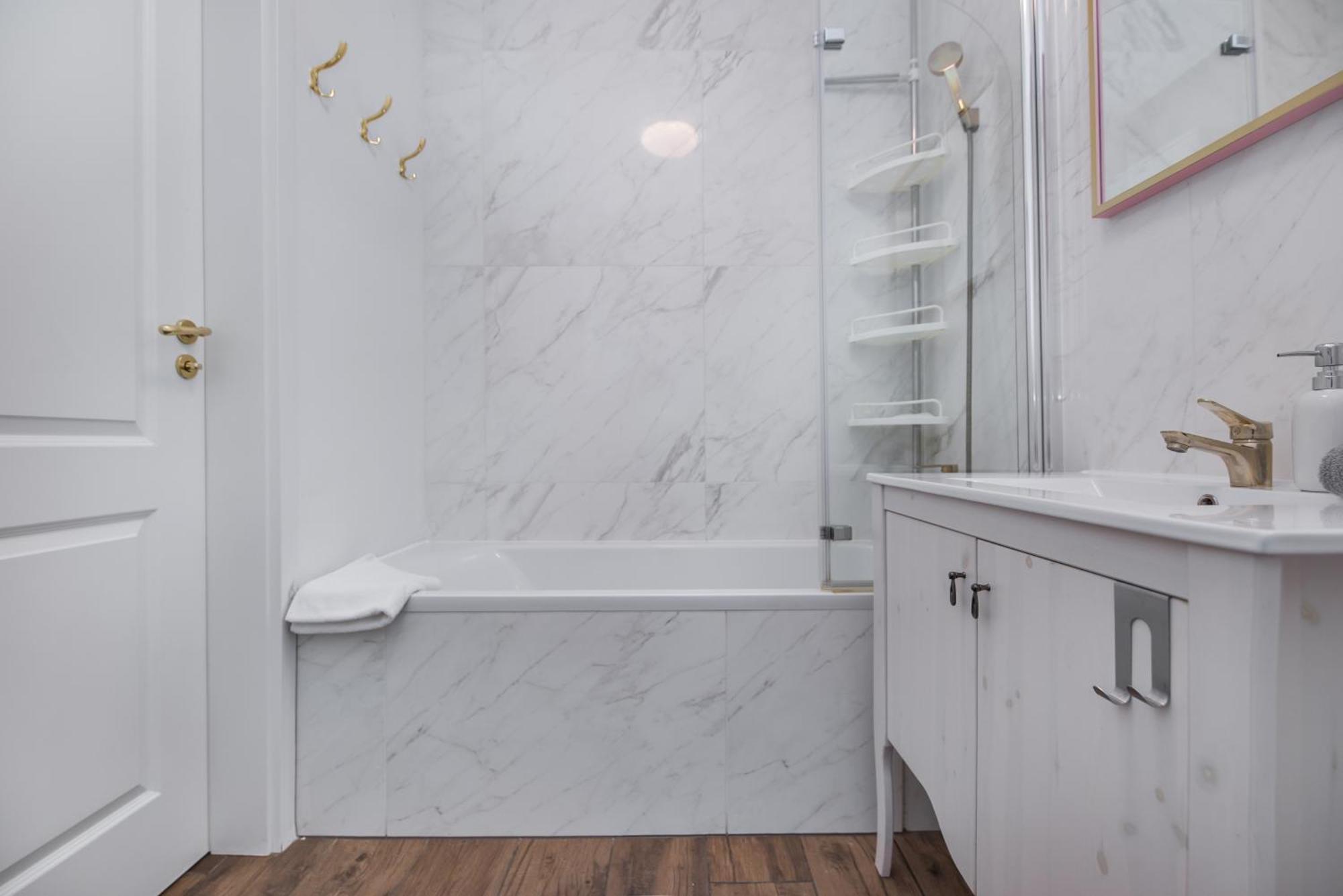 Apartment Glivia 66b *